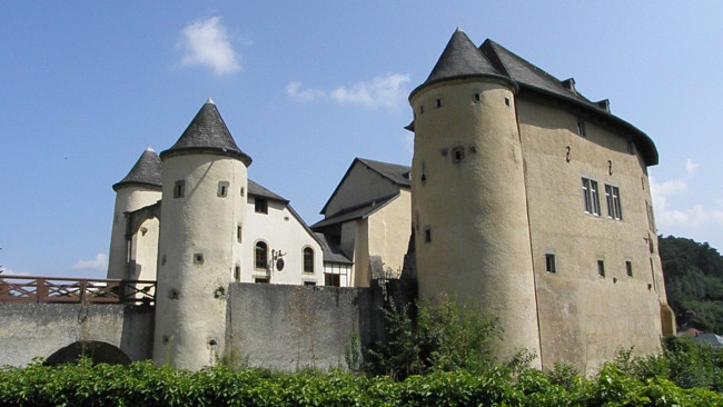 Обои картинки фото chateau de bourglinster, luxembourg, города, - дворцы,  замки,  крепости, chateau, de, bourglinster