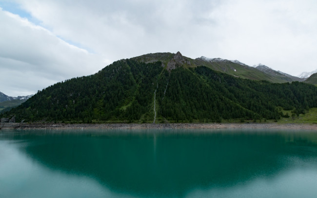 Обои картинки фото природа, реки, озера, лес, озеро, горы, отражение
