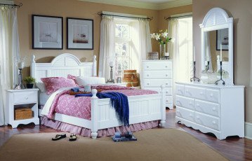 Картинка интерьер спальня кровать подушки