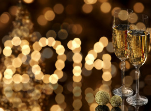 Картинка праздничные угощения шампанское бокалы боке золото цифры 2014 праздники new year christmas рождество новый год