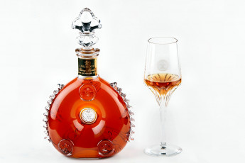 Картинка remy+martin+cognac бренды remy+martin бутылка алкоголь бренд коньяк
