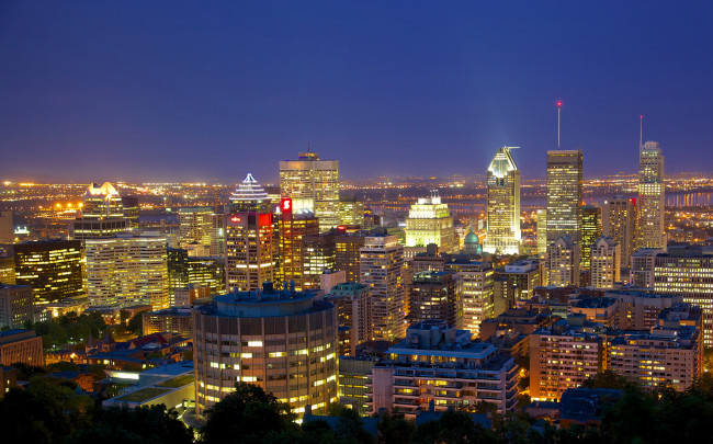 Обои картинки фото montreal канада, города, - панорамы, montreal, дома, огни, ночь, панорама, канада