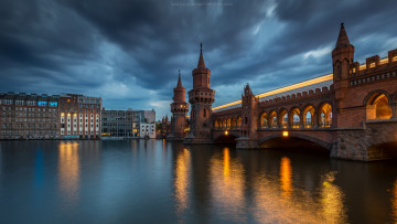 Картинка oberbaumbr& 252 cke+-+berlin города берлин+ германия мост река