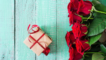 обоя праздничные, подарки и коробочки, розы, подарок, бутоны