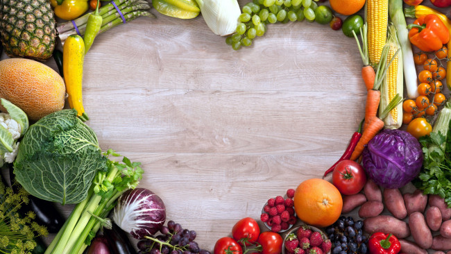 Обои картинки фото еда, фрукты и овощи вместе, капуста, кукуруза, морковь, виноград, дыня