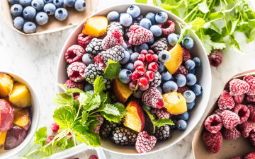 Картинка еда фрукты +ягоды малина ежевика смородина черника