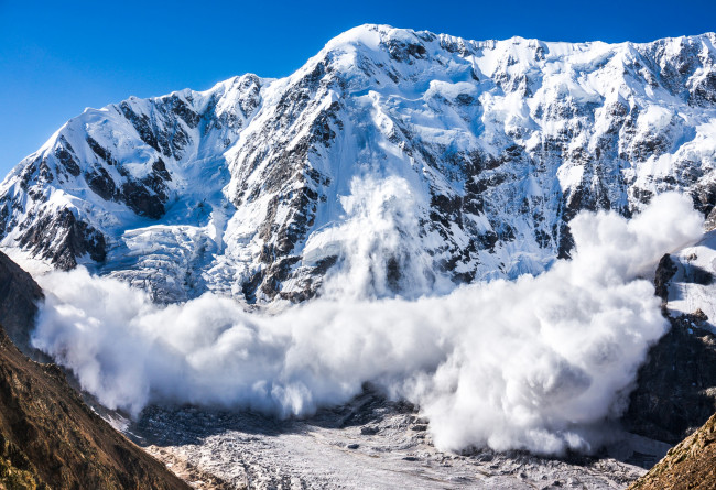 Обои картинки фото природа, стихия, горы, снег, лавина