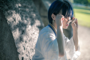 Картинка девушки -+азиатки брюнетка очки
