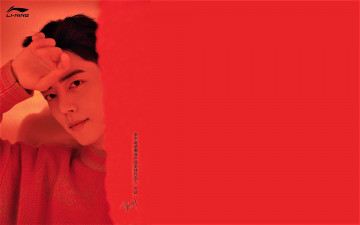 Картинка мужчины xiao+zhan лицо свитер красный