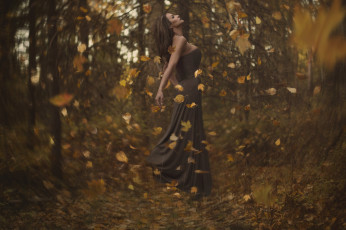 Картинка девушки -unsort+ брюнетки +шатенки осень листья шатенка девушка
