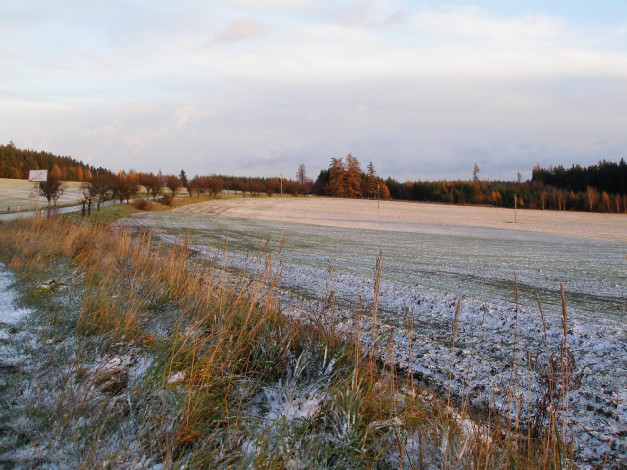 Обои картинки фото природа, поля, поле, дорога, снег
