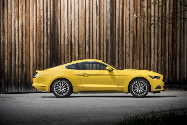 Обои картинки фото автомобили, ford, желтый, 2015г, eu-spec, mustang, gt