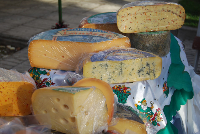 Обои картинки фото fira de reis, еда, сырные изделия, сыр