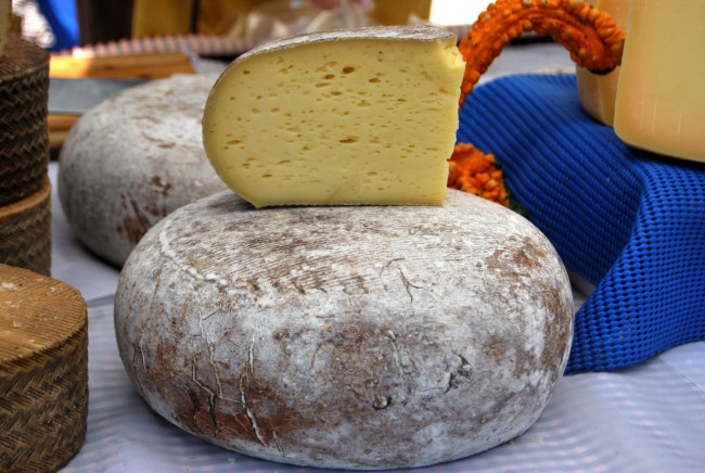 Обои картинки фото le moulis, еда, сырные изделия, сыр