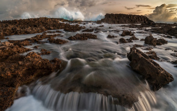 Картинка природа побережье камни облака поток