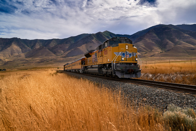 Обои картинки фото техника, поезда, локомотив, состав