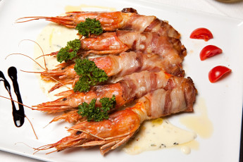 Картинка еда рыба морепродукты суши роллы блюдо креветки балык петрушка