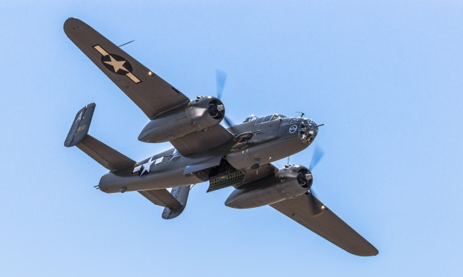 Обои картинки фото b-25 mitchel, авиация, боевые самолёты, бомбардировщик