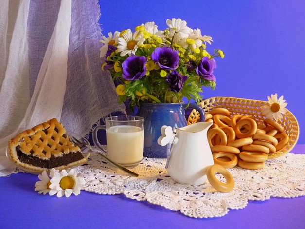 Обои картинки фото inna, korobova, сирень, натюрморт, молоком, баранками, маковым, пирогом, еда