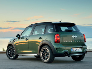 Картинка автомобили mini зеленый 2014г cooper s countryman r60