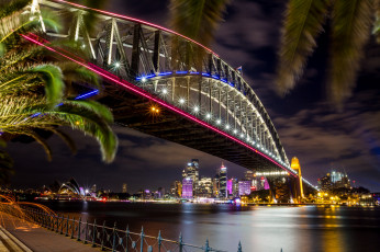 обоя vivid sydney, города, сидней , австралия, фонари, огни, ночь, мост