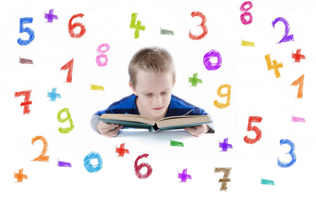 Обои картинки фото разное, дети, мальчик, книга, цифры, математика