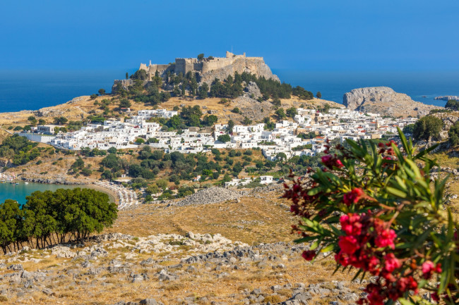 Обои картинки фото lindos, rhodes, greece, города, - дворцы,  замки,  крепости