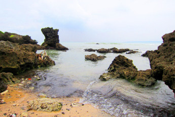Картинка the reefs and beach природа побережье море пляж скалы