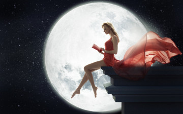 Картинка девушки -unsort+ креатив девушка книга луна ножки платье ночь сидит блондинка читает