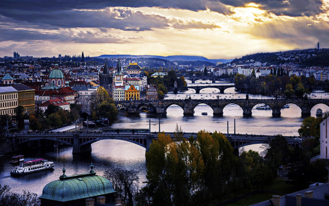 Обои картинки фото города, прага , чехия, влтава, река, мосты, панорама