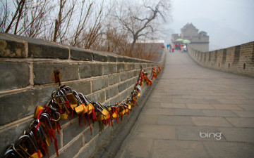 Картинка разное ключи замки дверные ручки китайская стена