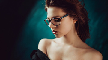 Картинка девушки -unsort+ лица +портреты плечи очки шатенка