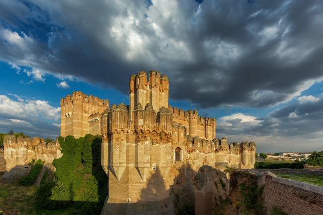 Обои картинки фото castillo de coca, города, замки испании, простор