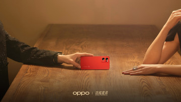 Картинка oppo бренды руки телефон стол