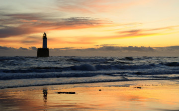 Картинка природа маяки море берег пляж вечер пейзаж закат волны