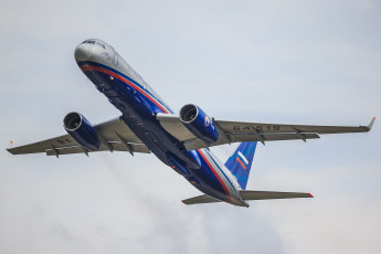 Картинка авиация пассажирские самолёты ту-214он