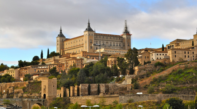 Обои картинки фото alcazar, of, toledo, города, толедо, испания, крепость, толедский, алькасар, spain