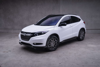 Картинка автомобили honda светлый 2015г industries hr-v mad