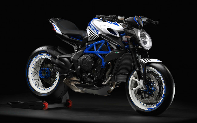 Обои картинки фото мотоциклы, mv agusta, moto, супербайк, 800rr pirelli, mv agusta dragster, 2018