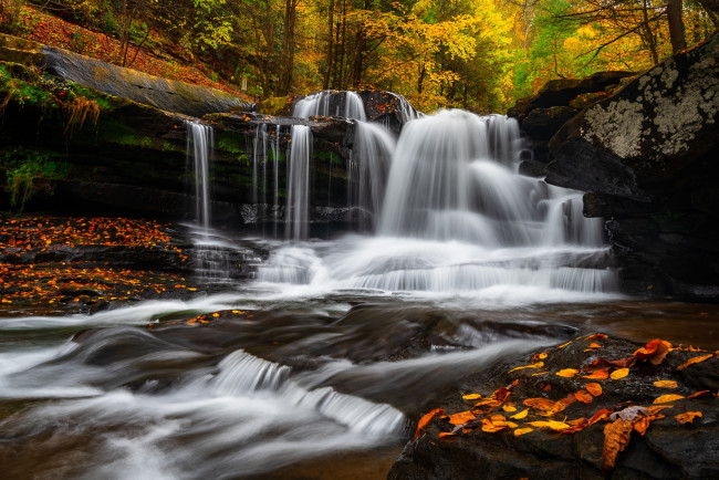 Обои картинки фото природа, водопады, осень, лес, водопад