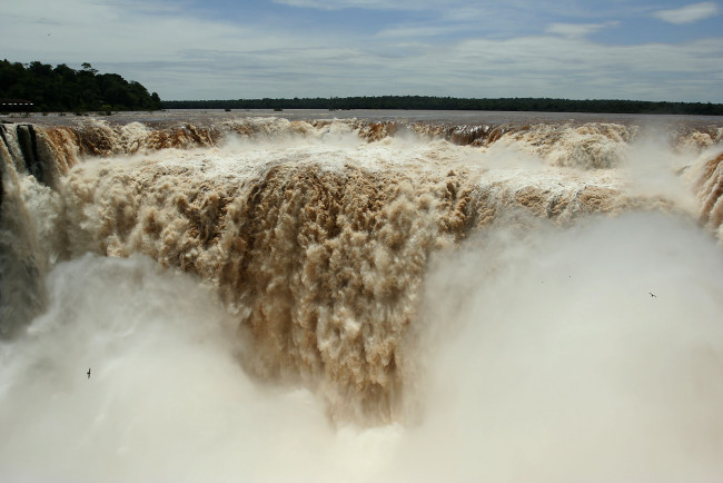 Обои картинки фото iguazu, falls, природа, водопады, поток, воды, птицы