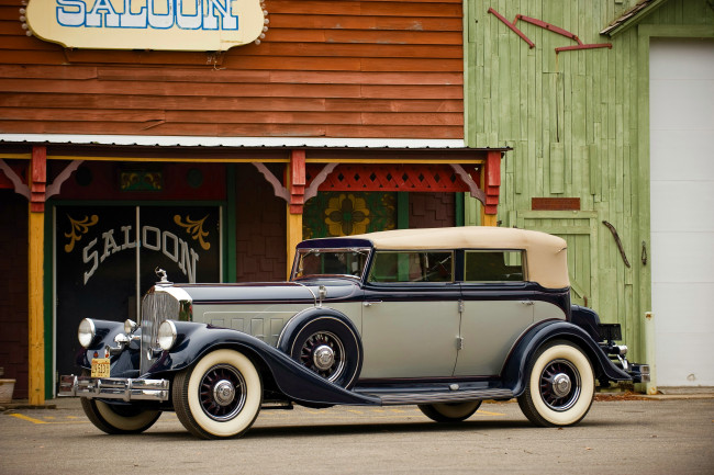 Обои картинки фото автомобили, классика, twelve, convertible, sedan, pierce-arrow, 1933, двенадцать, кабриолет, седан, vintage, cars