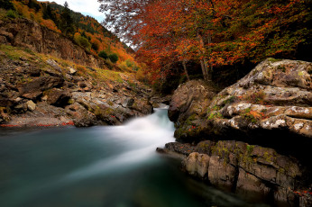 Картинка природа реки озера горы ущелье река стремнина