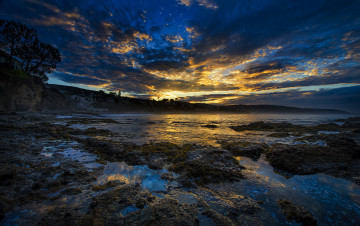 Картинка природа восходы закаты небо облака закат горы озеро деревья дом