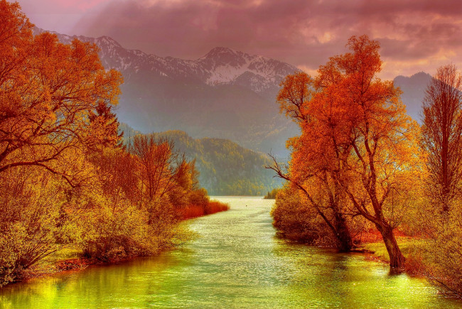 Обои картинки фото природа, реки, озера, горы, тучи, река