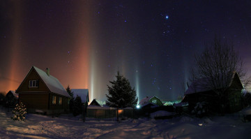 Картинка города -+пейзажи зима огни деревья звезды сугробы небо деревушка ночь снег домики