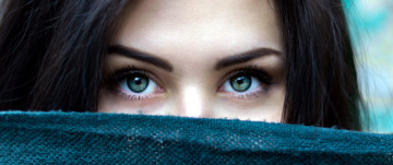 Картинка разное глаза шарф серые