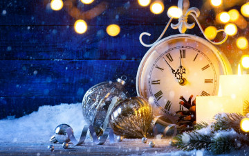 Картинка праздничные украшения снег блики часы