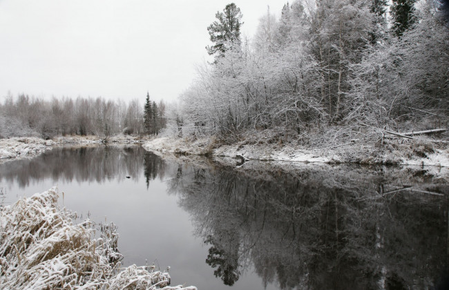 Обои картинки фото природа, нижневартовска, реки, озера, зима, снег, деревья, река, лес, нижневартовск