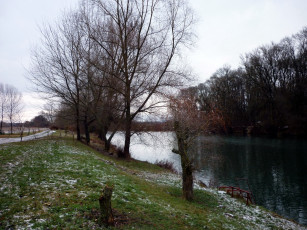 Картинка природа реки озера деревья вода поздняя осень